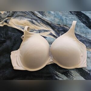 Cacique Off White Boost Plunge Bra